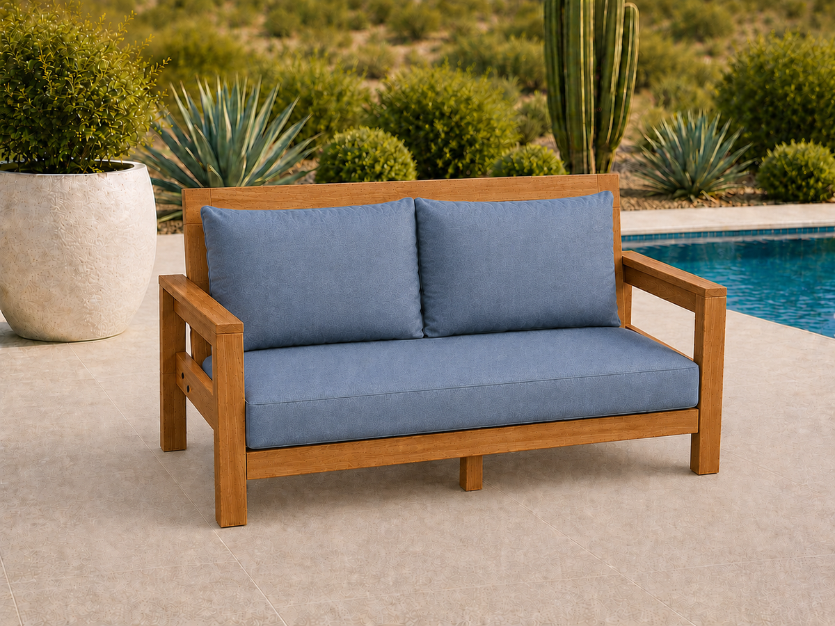Classic Loveseat